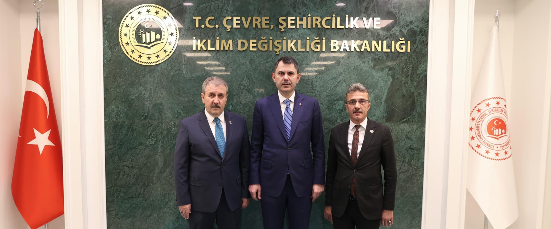 BAŞKAN ŞENOL DİNÇ BAKAN MURAT KURUM’U ZİYARET ETTİ