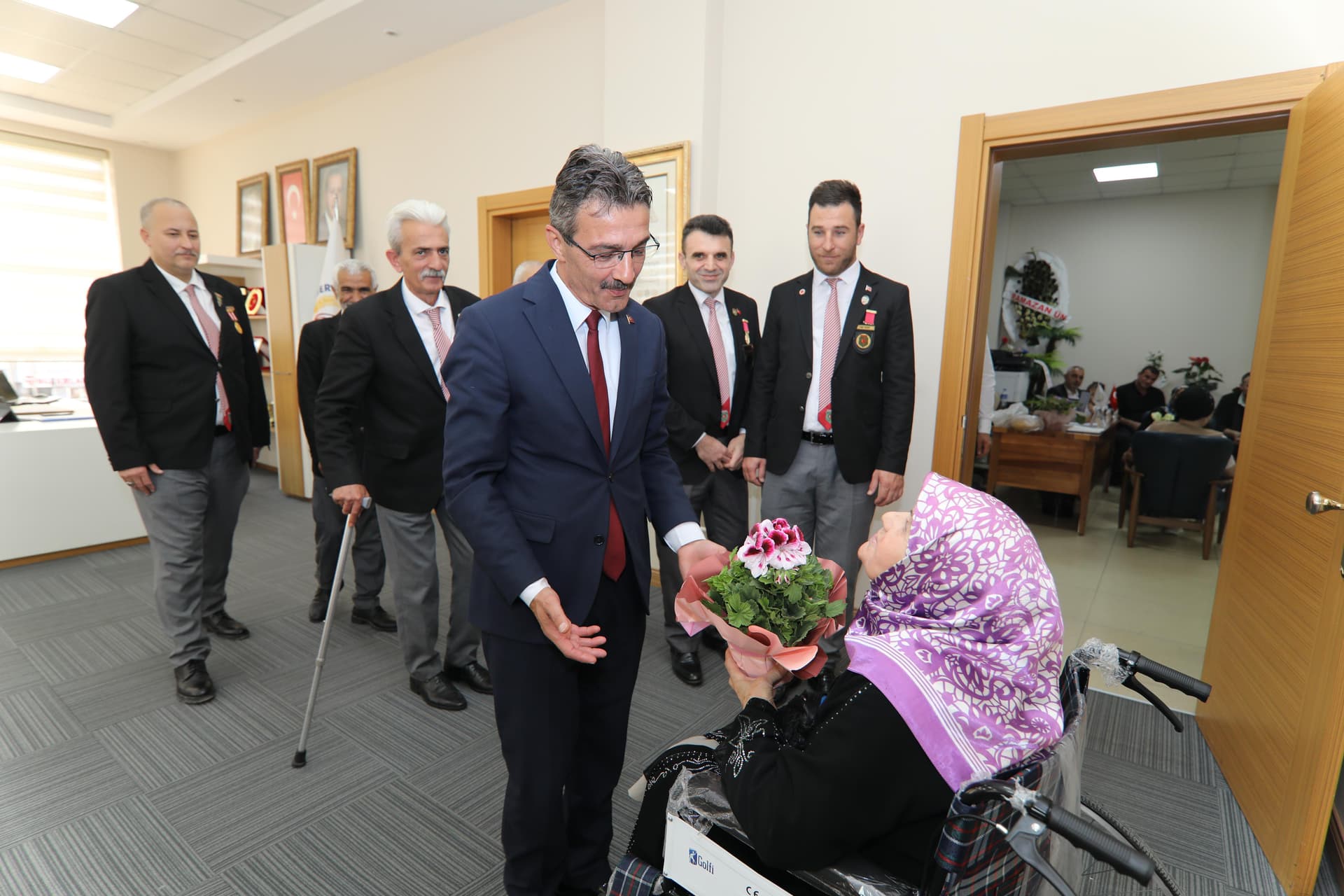 ERENLER’DE YENİ DÖNEME YOĞUN İLGİ SÜRÜYOR